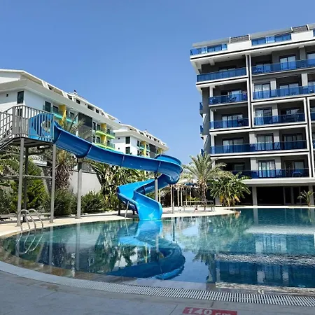 Lägenhet Modern, Pool With Slide,150m To Alanya